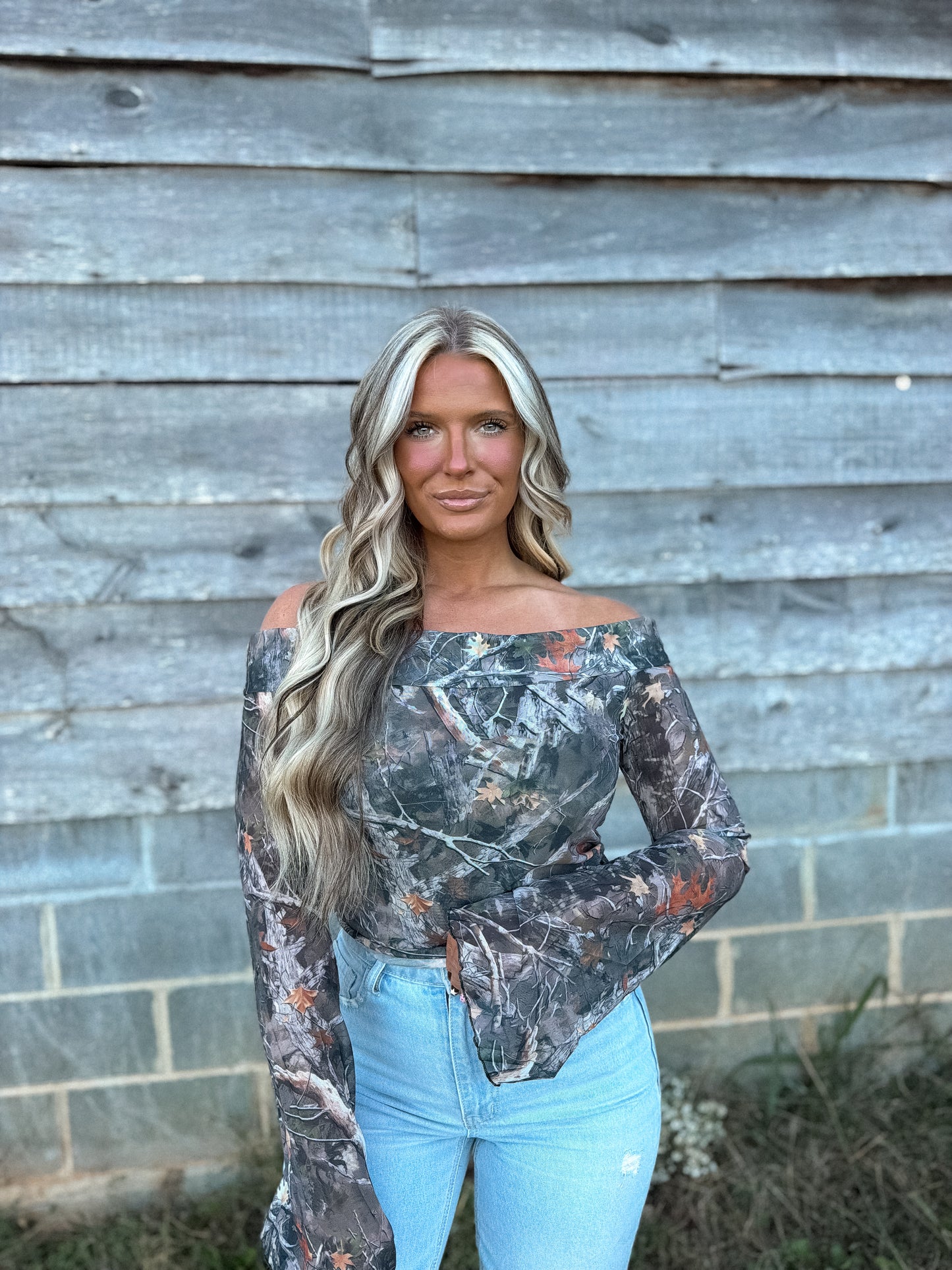 Concert Camo - Off Shoulder belle sleeve