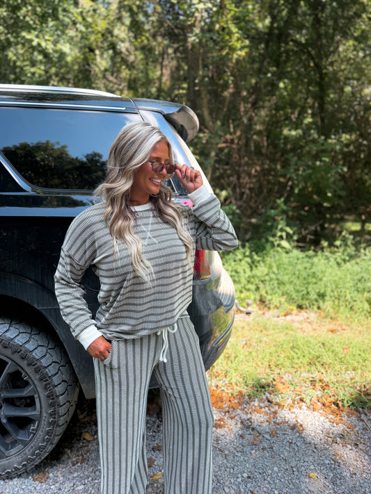 Settled In Set- Ribbed Moss Olive
