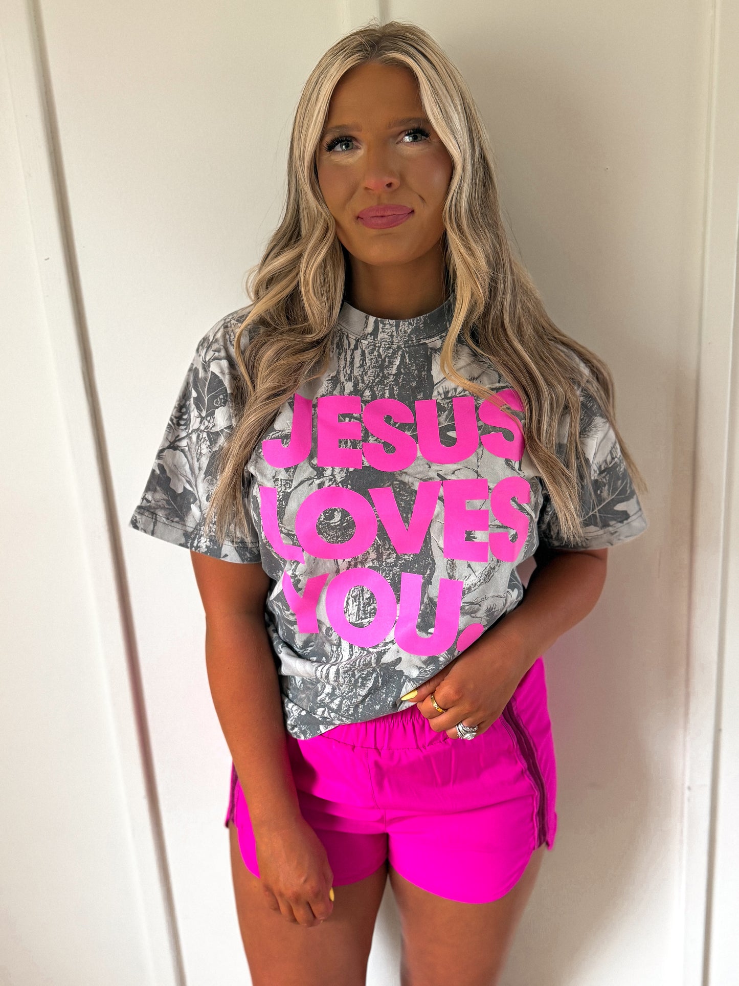 Jesus Love You Tee- Plum Pink