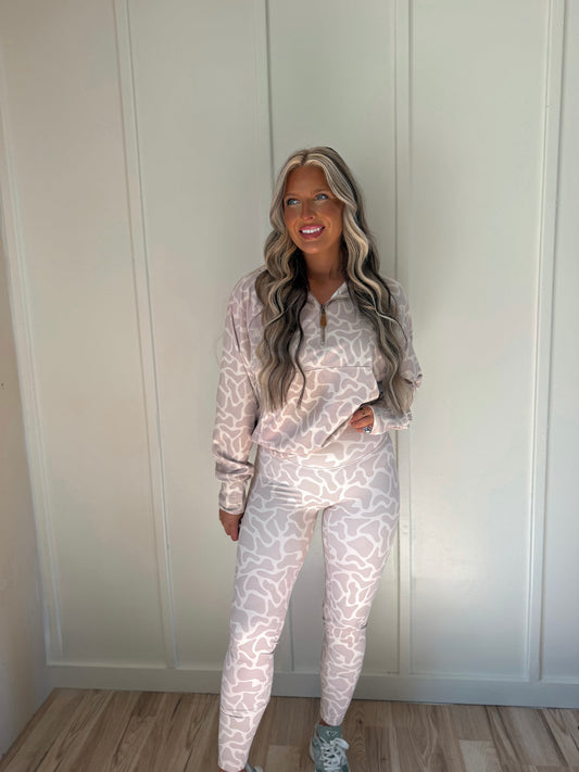 Sculpt Leggings - Marsh Camo