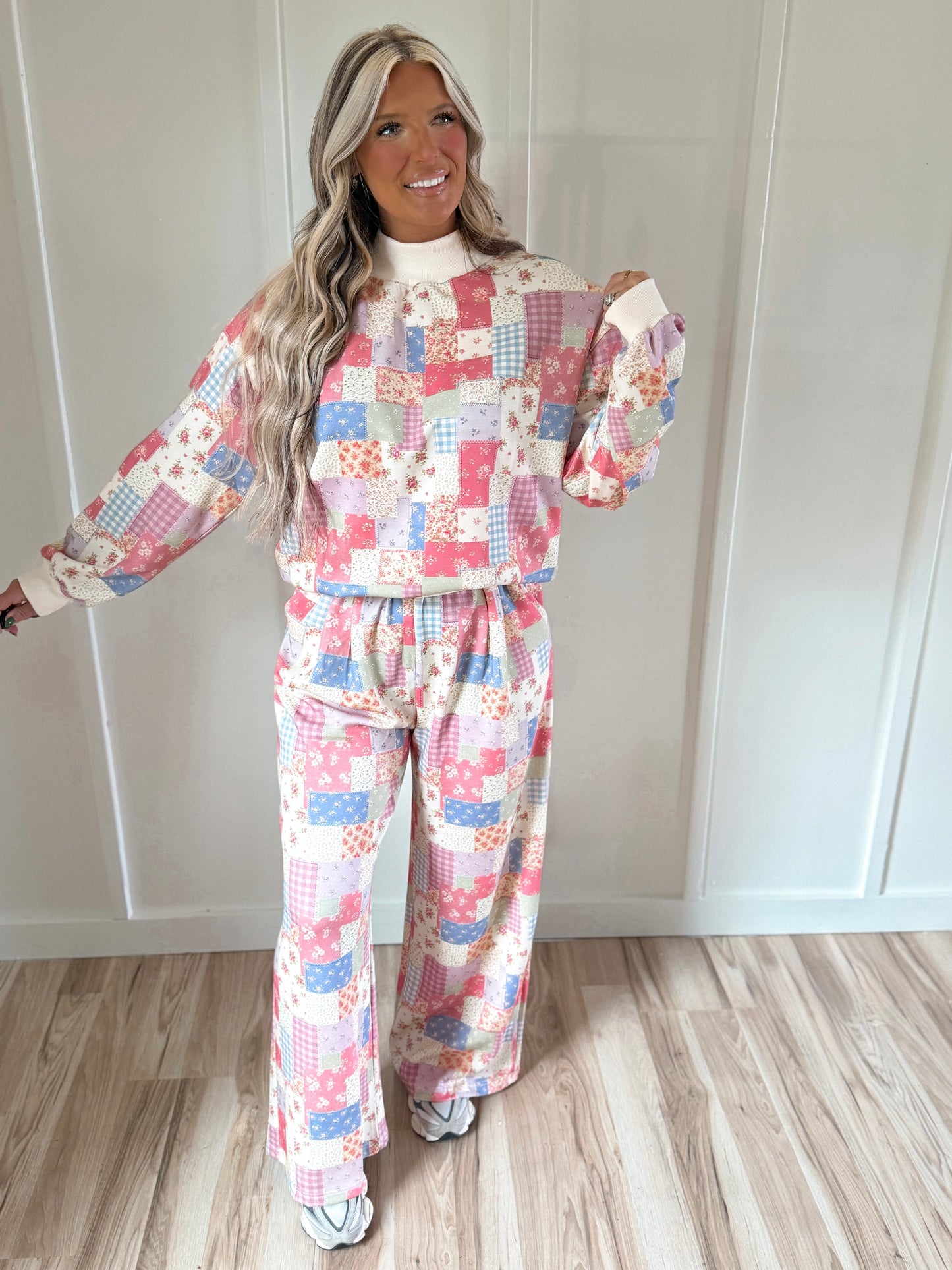 Pieces Of The Mountain - Patch Mock Neck Set