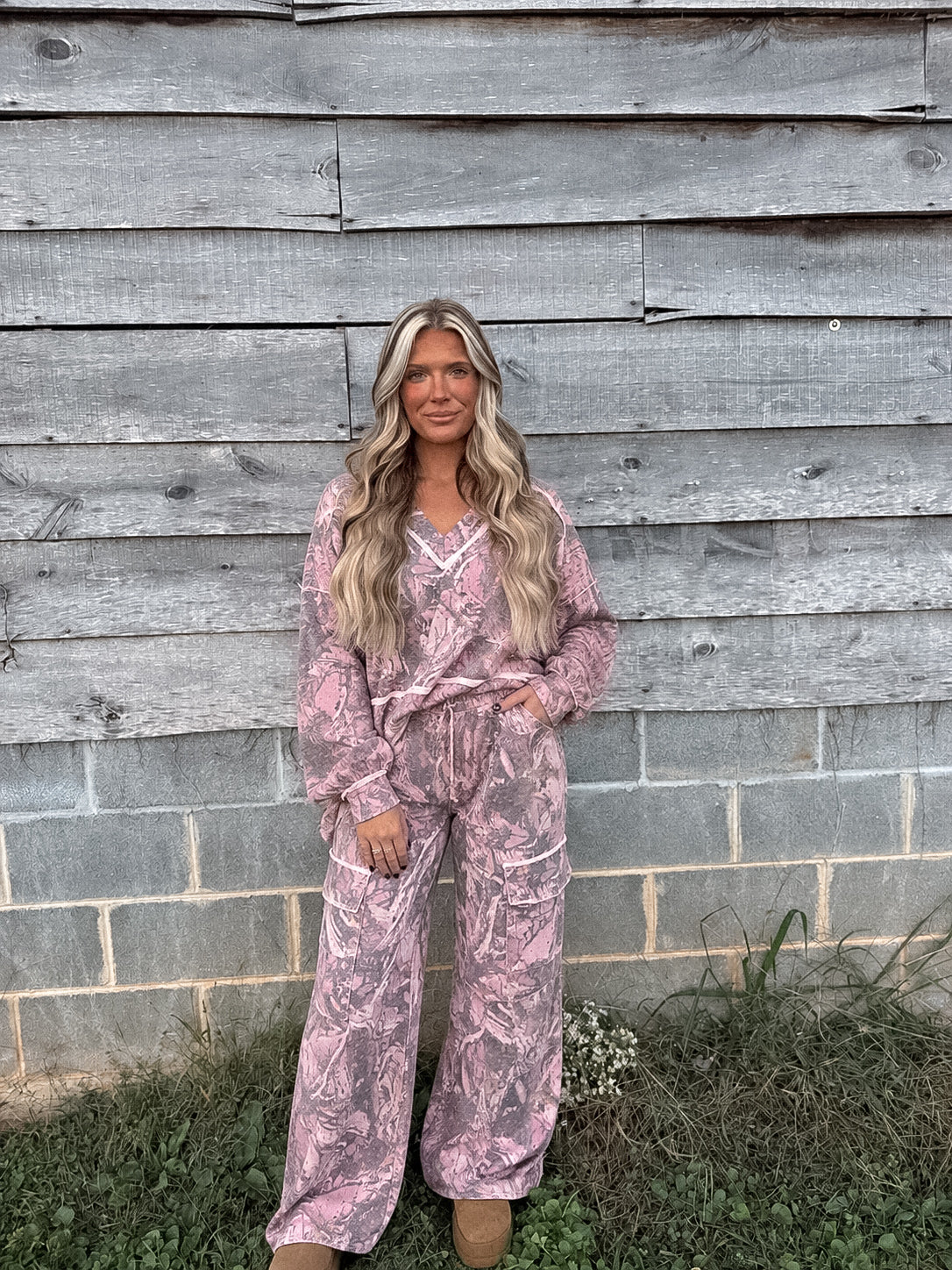 Girls Gonna Hunt - Distressed Pink Wood Camo